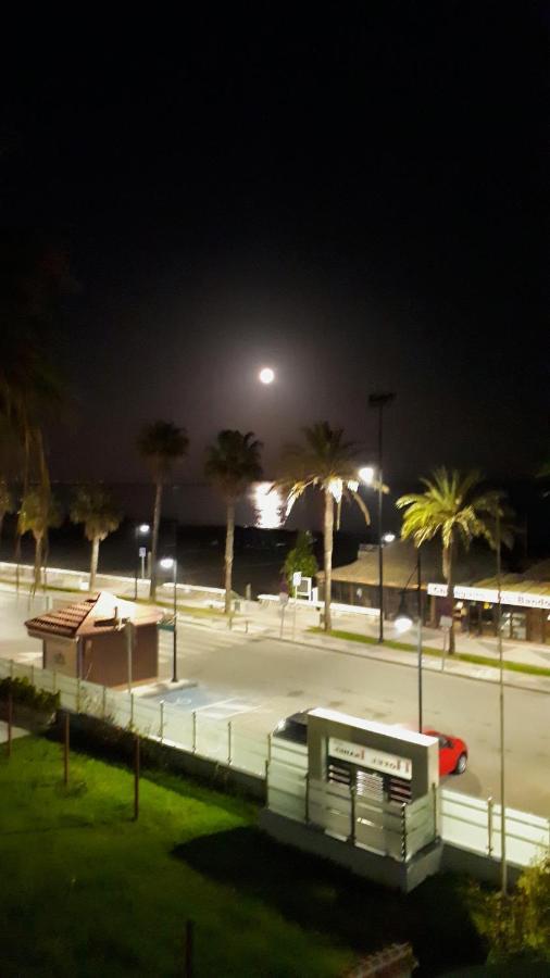Lido Beachfront Torremolinos Exterior foto